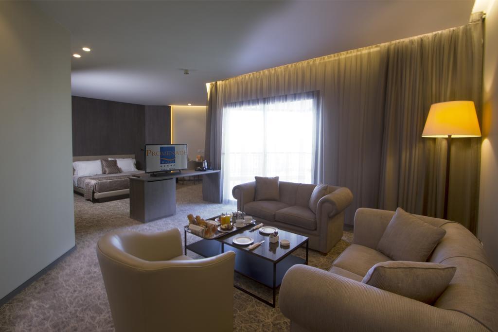 Promenade Hotel Zalqa Εξωτερικό φωτογραφία