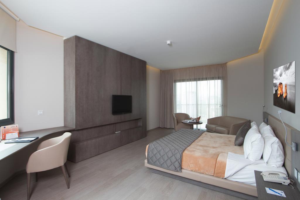 Promenade Hotel Zalqa Εξωτερικό φωτογραφία