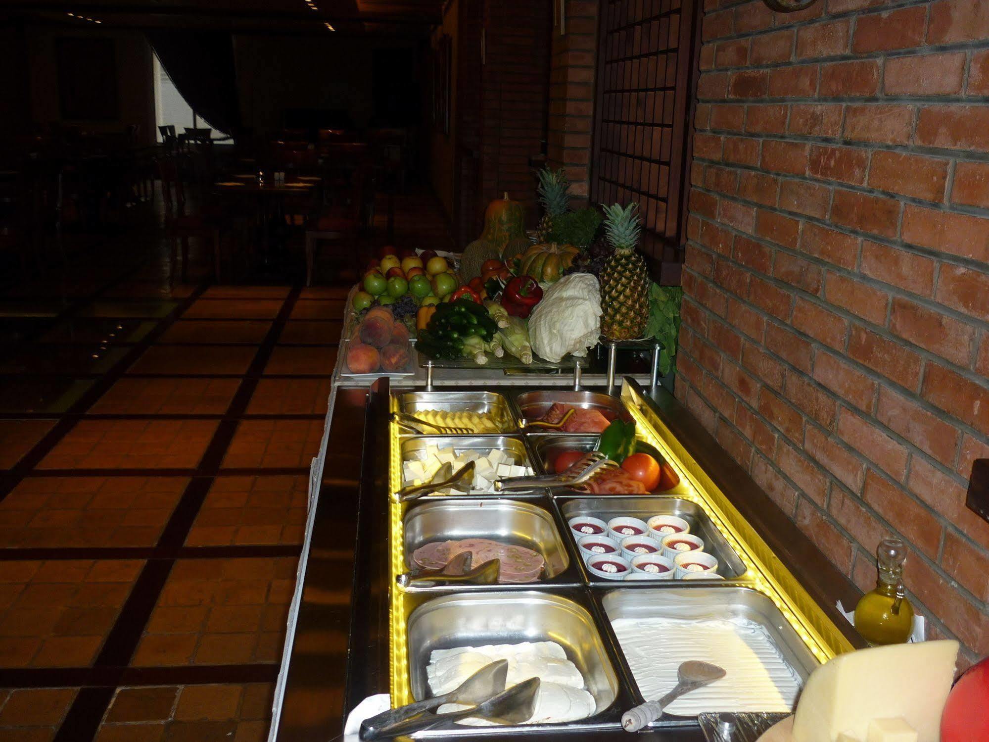 Promenade Hotel Zalqa Εξωτερικό φωτογραφία